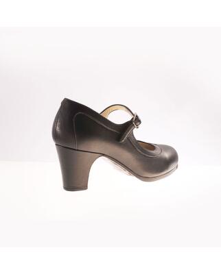 Flamencoschuh Salon Correa