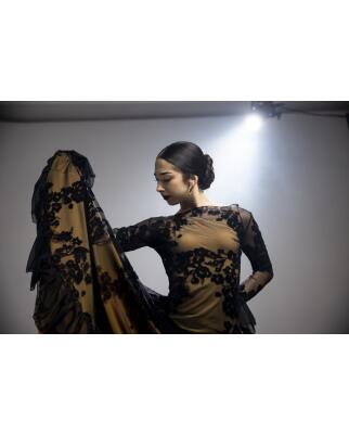 Flamencokleid Raíz Einzelstück Gr. S / L 131cm